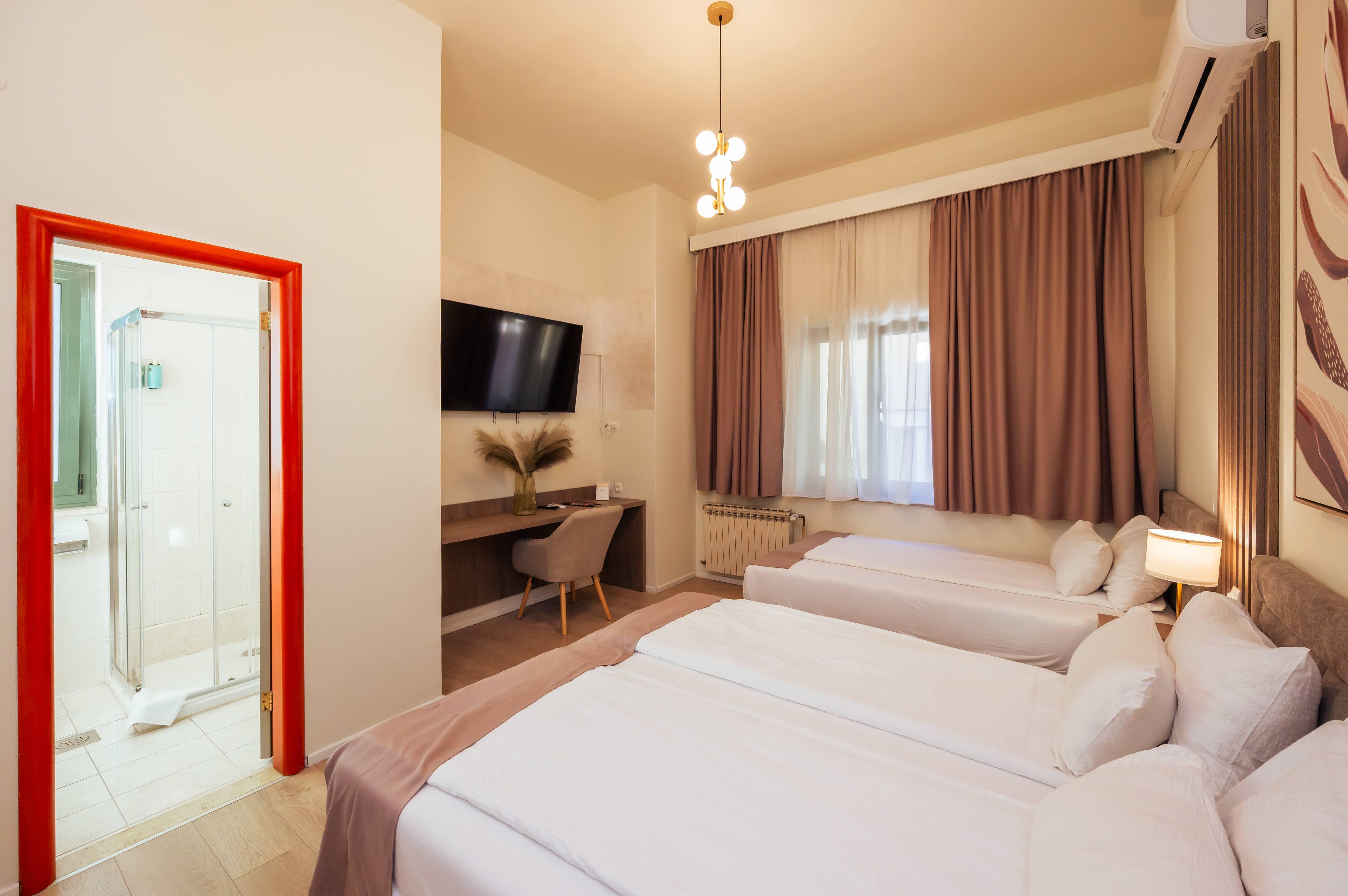 Hotel MB